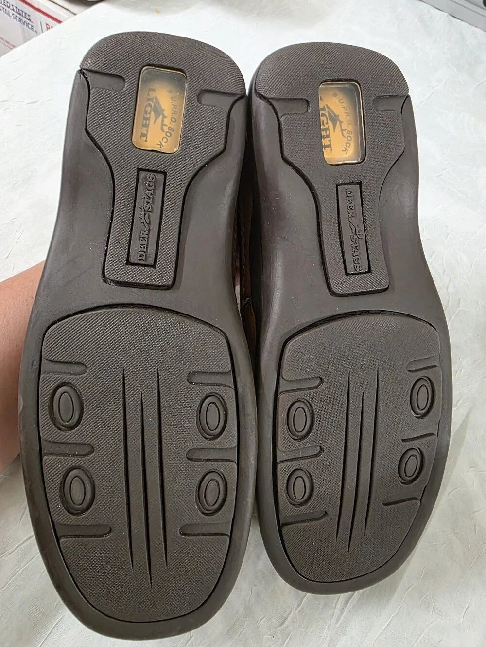 Deer Stags Mens Tan Brown Slip on Loafer Casual Shoes Size 8.5  Footwear